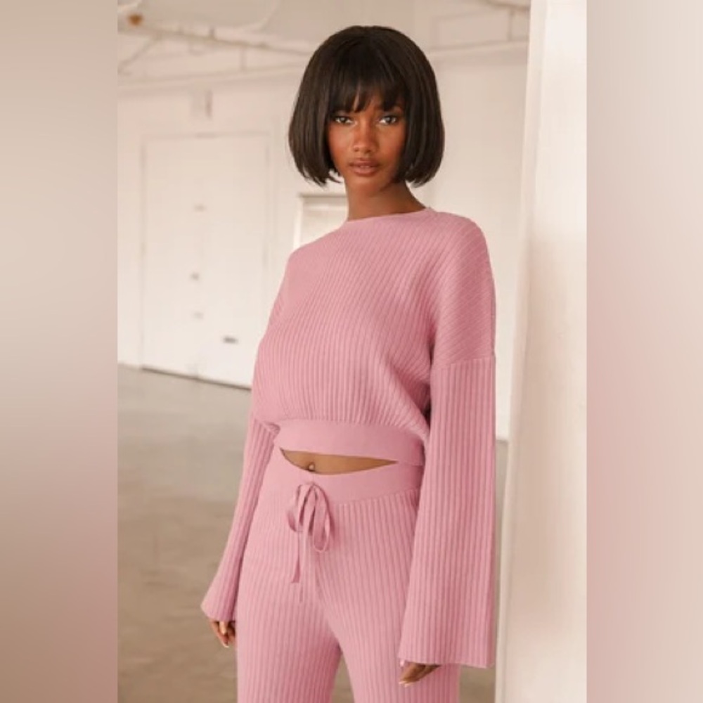 *Lulu's 2 pc Mauve Ribbed Knit Sweater & Pants Set - Picture 1 of 15